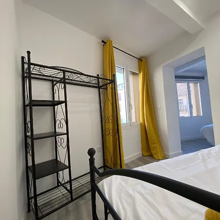 Apartamentos San Martin Plasencia Exterior photo